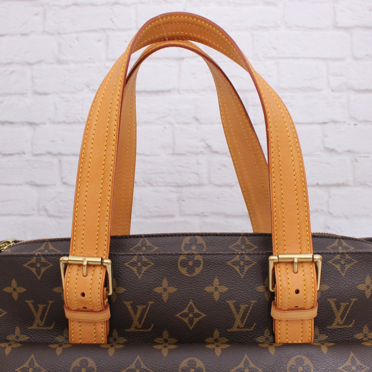 Louis Vuitton Multiple Cite Purse Monogram Bag Pochette Travel Canvas A4995