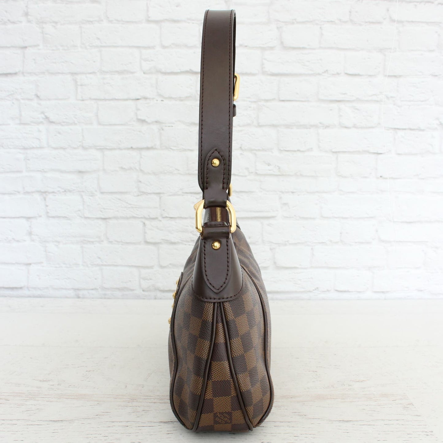 Louis Vuitton Thames PM Damier Ebene