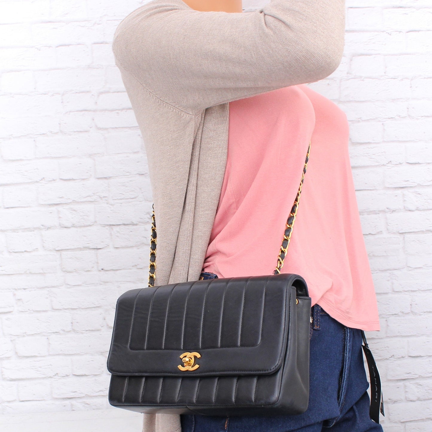 Chanel Diana Vertical Stitch Flap Black Lambskin Crossbody Shoulder Bag A4414