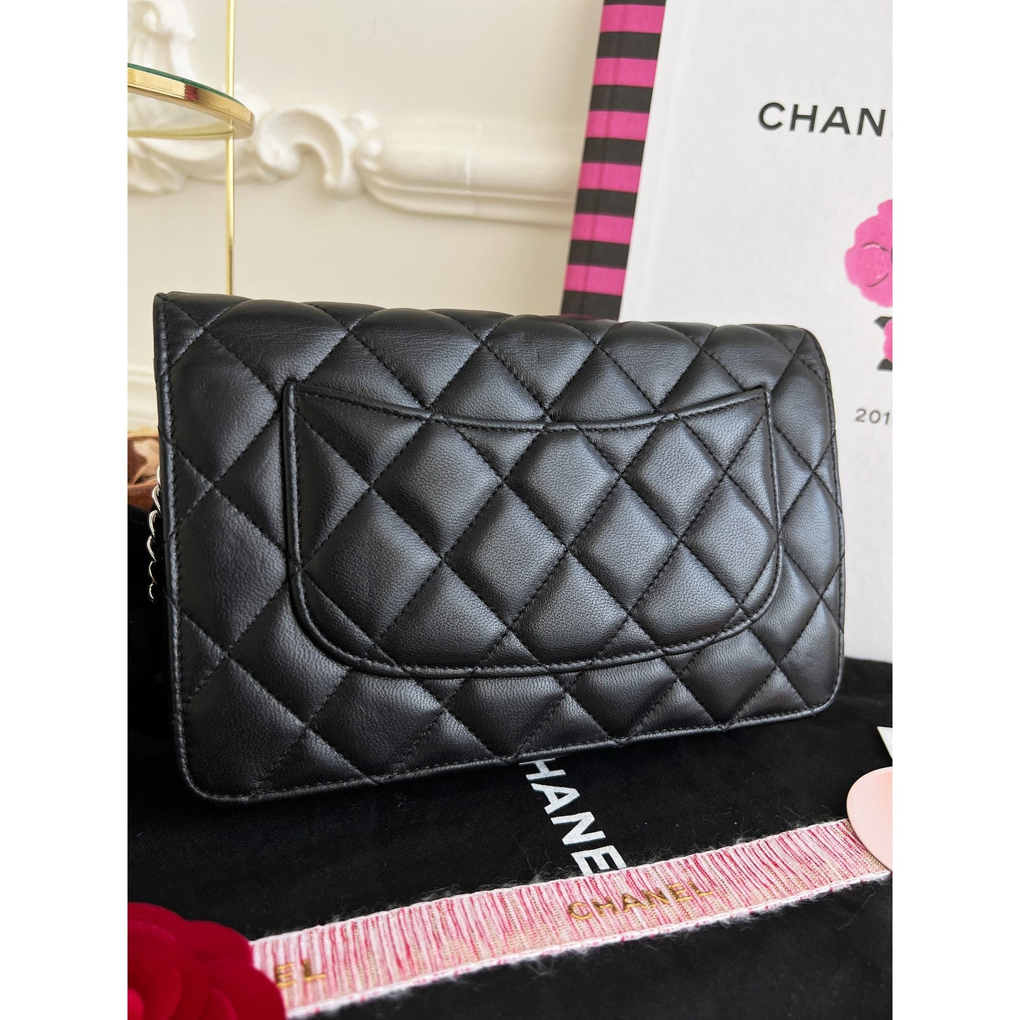 Authentic Chanel Woc Lambskin Crossbody Black Leather Clutch Chain Bag
