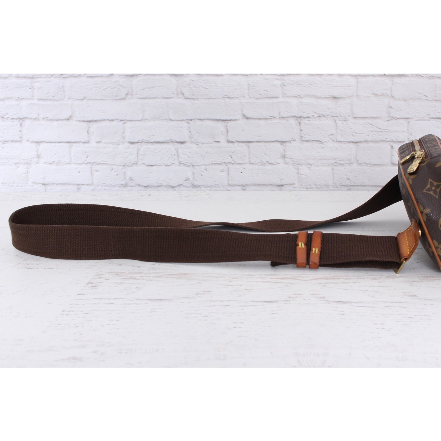 Louis Vuitton Pochette Gange Monogram Bumbag Belt Waist Crossbody Pouch