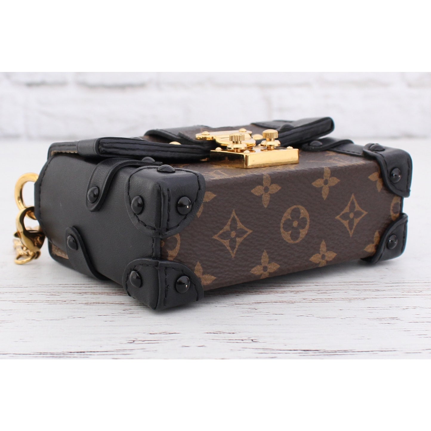 Louis Vuitton Essential Trunk Mini Monogram Crossbody Messenger Women