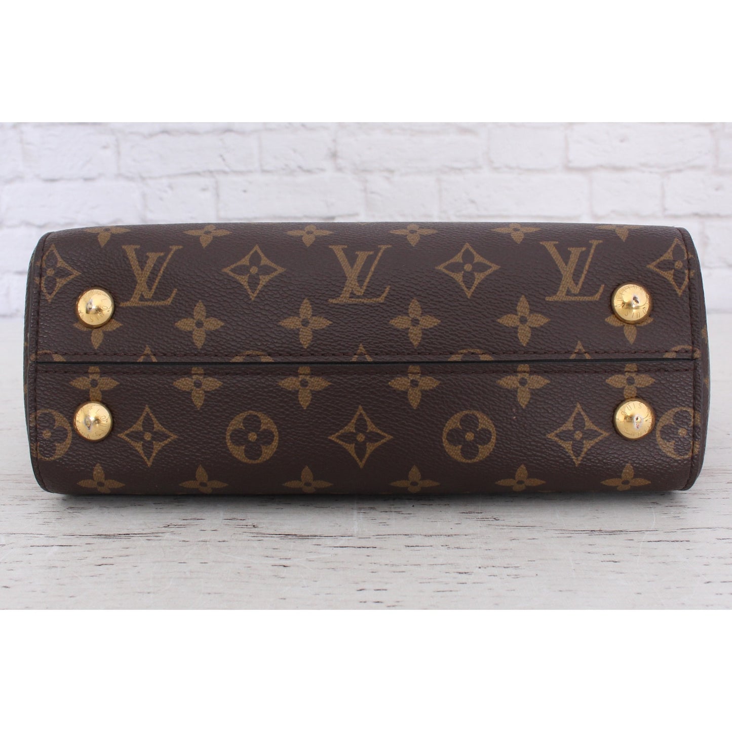 Louis Vuitton Cluny BB Monogram Crossbody Fuchsia Leather Strap Satchel