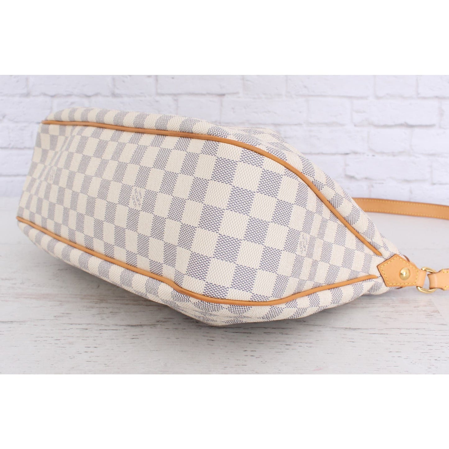 Louis Vuitton Siracusa MM Damier Azur Crossbody