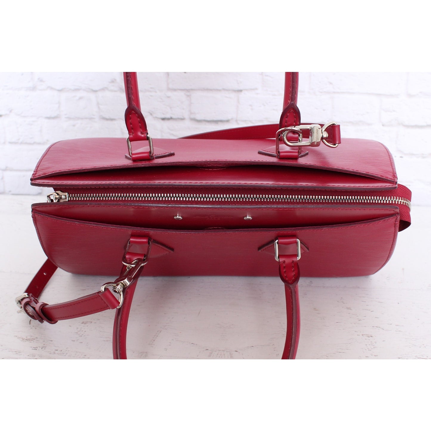 Louis Vuitton Soufflot MM Purple Epi Shoulder and Satchel Purse Leather A3628