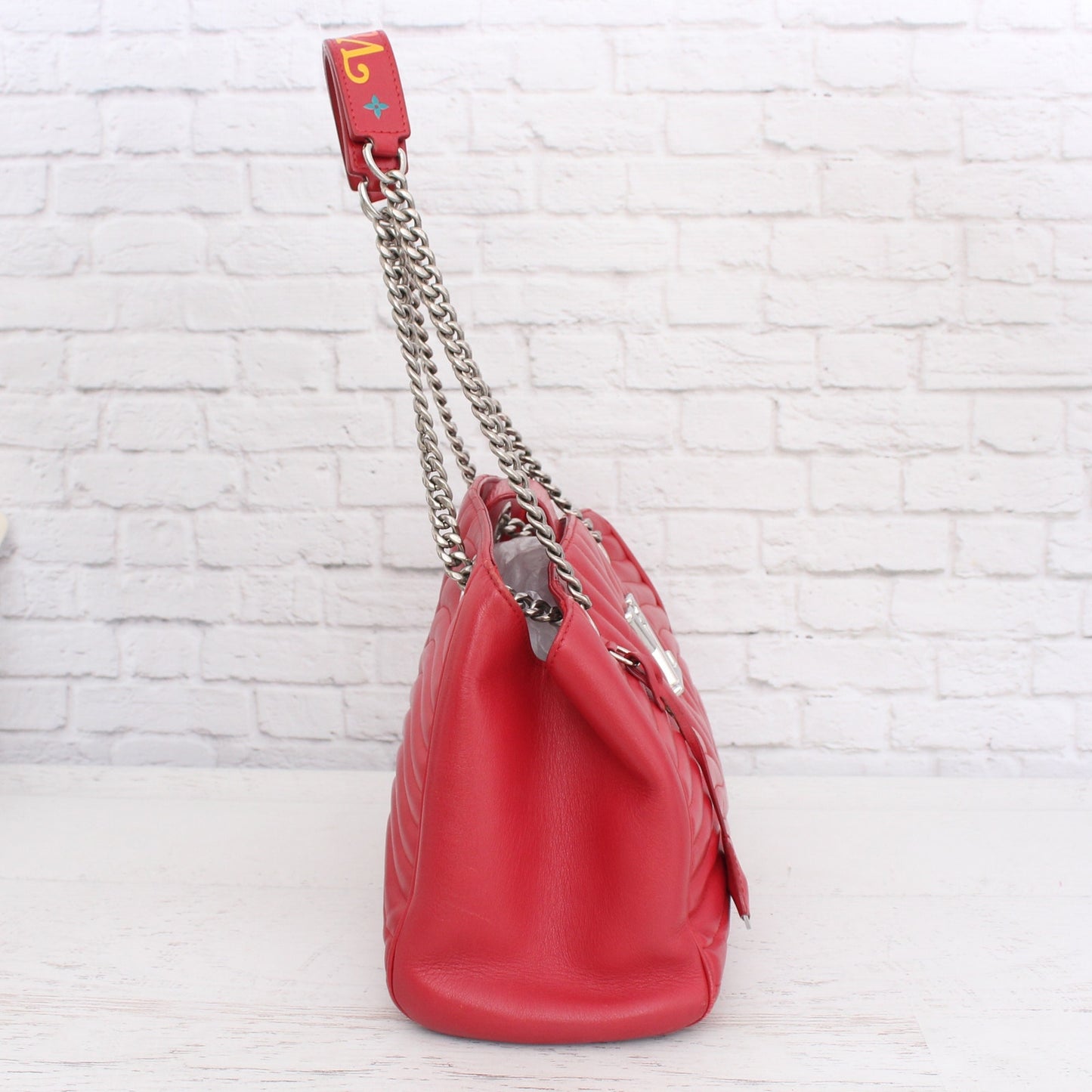 Louis Vuitton New Wave Chain Tote Red Leather Shoulder Purse A4057