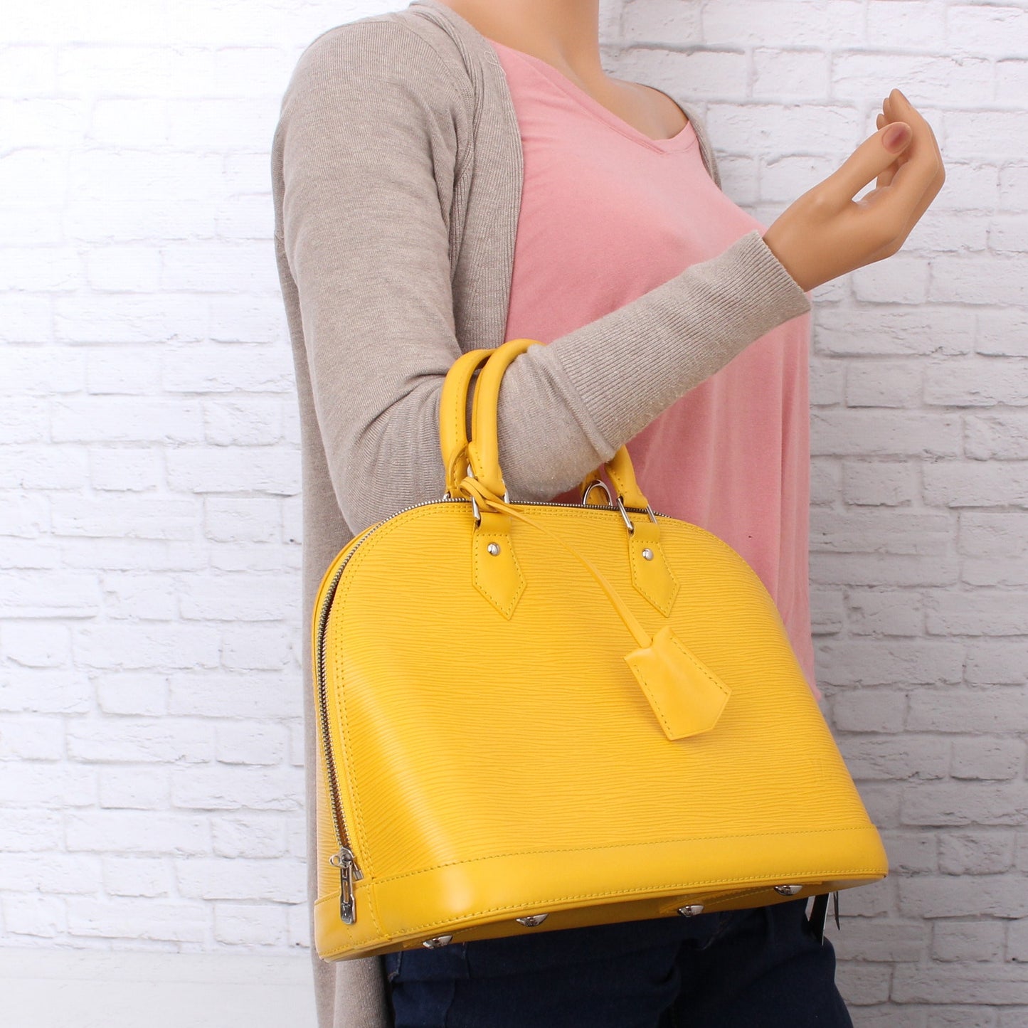 Louis Vuitton Alma PM Yellow Epi Satchel Leather Handbag Tote Purse A5470