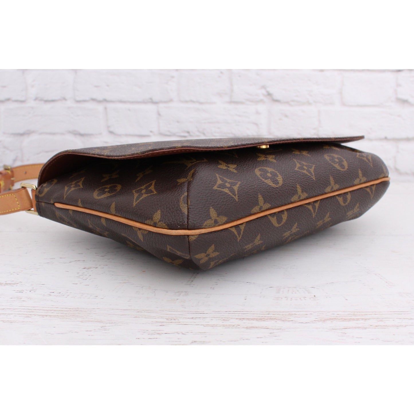Louis Vuitton Musette Tango Short PM Monogram Shoulder Purse Messenger A3403
