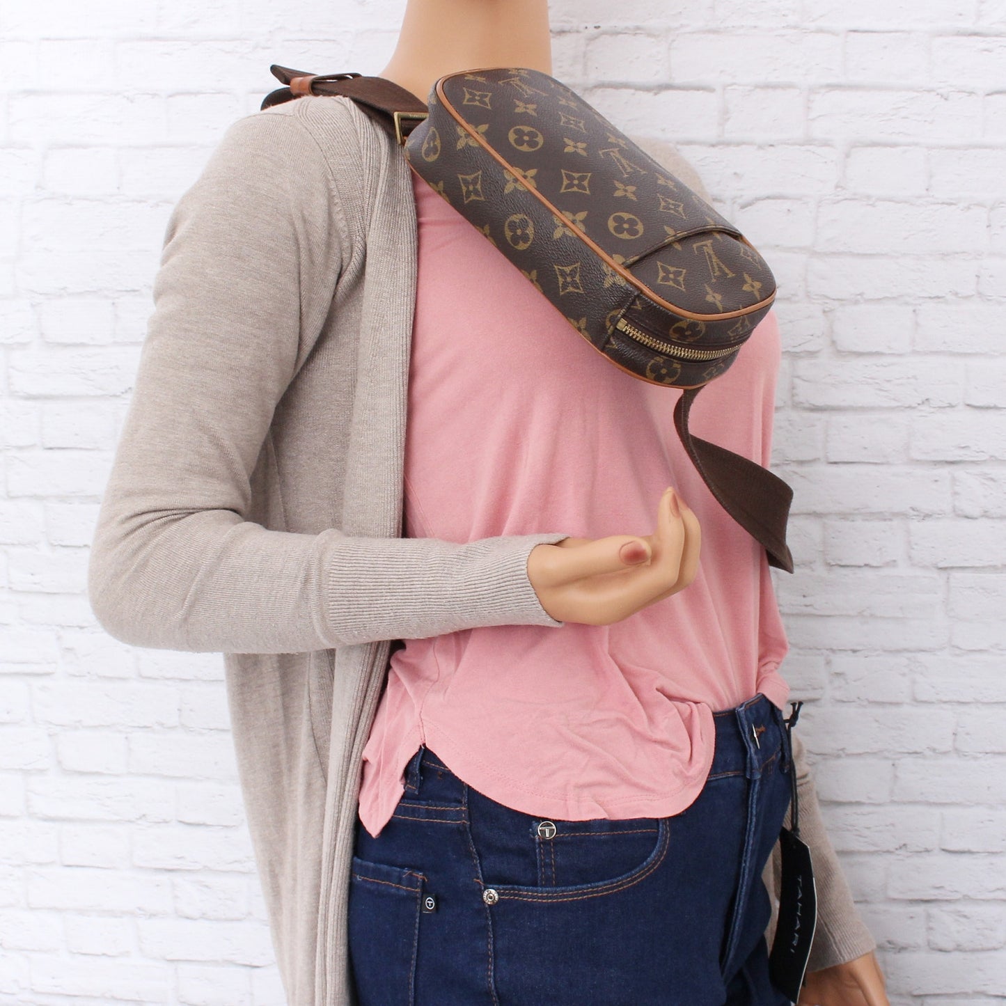 Louis Vuitton Pochette Gange Monogram Bumbag Belt Waist Crossbody Pouch