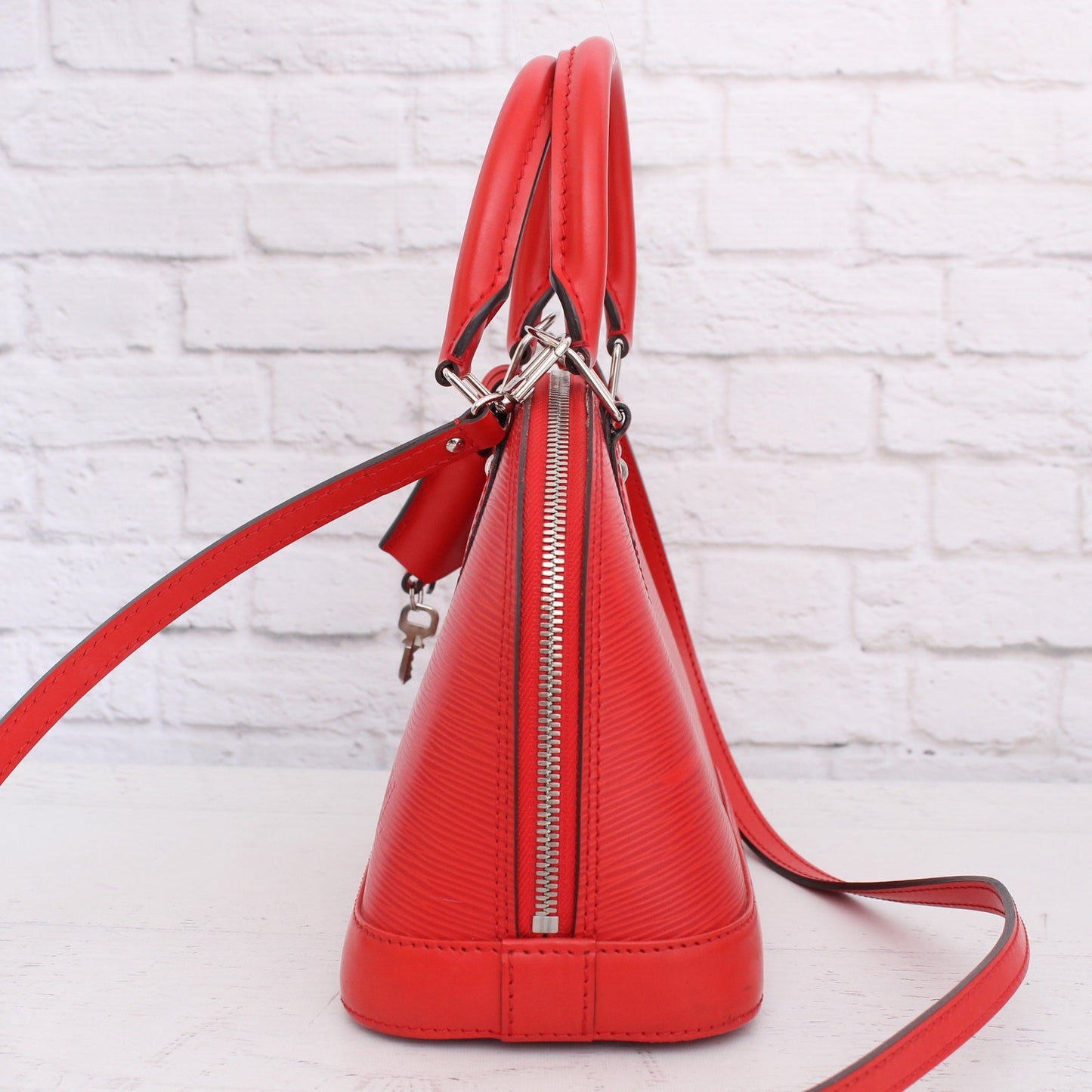 Louis Vuitton Alma BB Red Epi Crossbody Leather Satchel Handbag A2717