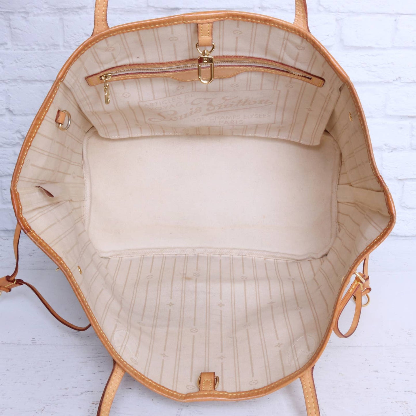 Louis Vuitton Neverfull MM Damier Azur Tote