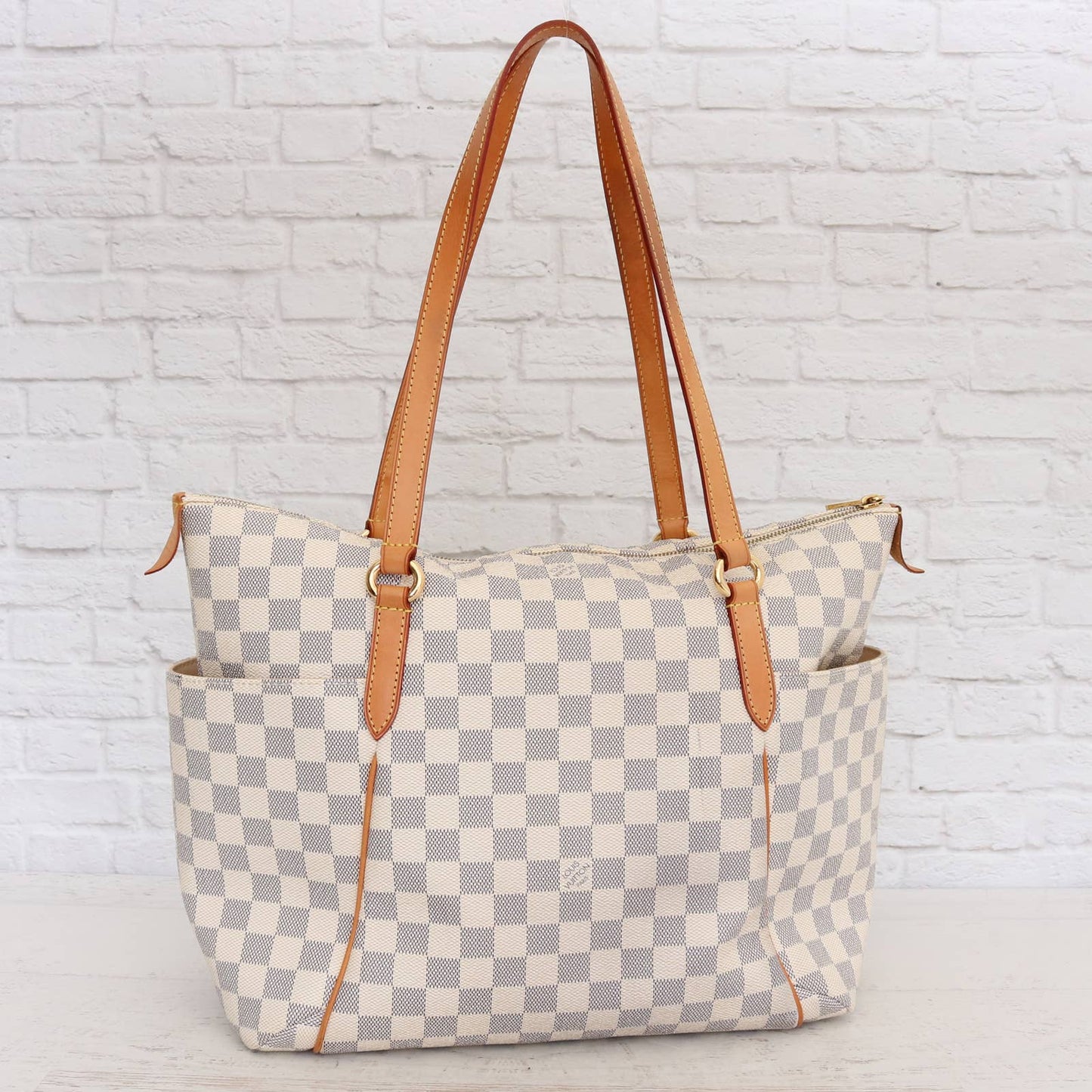 Louis Vuitton Totally MM Damier Azur Tote