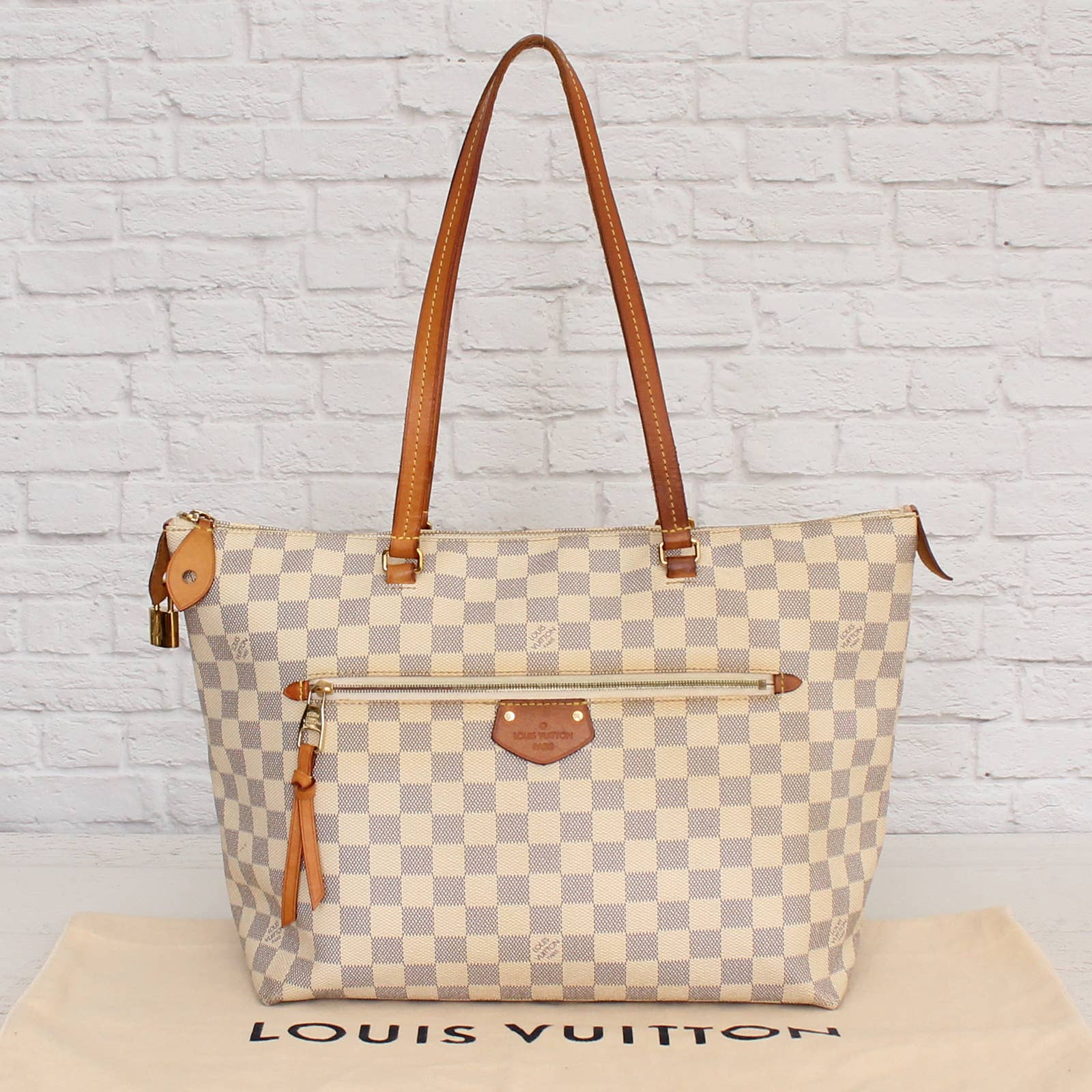Monogram Canvas Lv Tote With Zipper Louis Vuitton Iena MM Zip