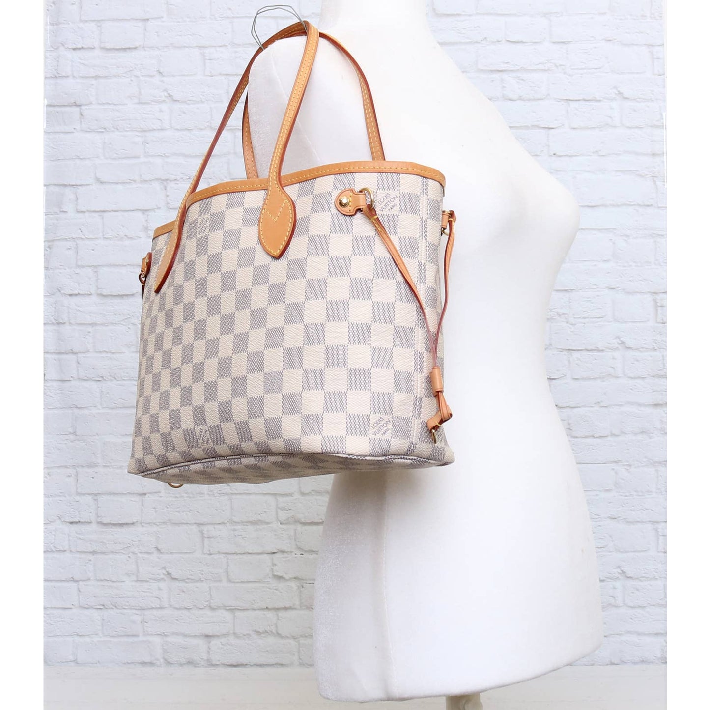 Louis Vuitton Neverfull PM Monogram Tote