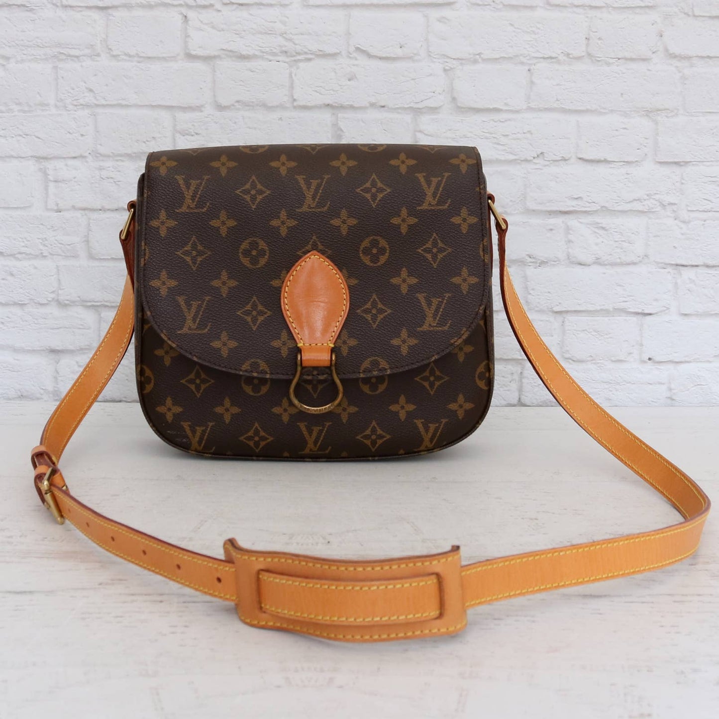 Louis Vuitton Saint Cloud GM Monogram Crossbody