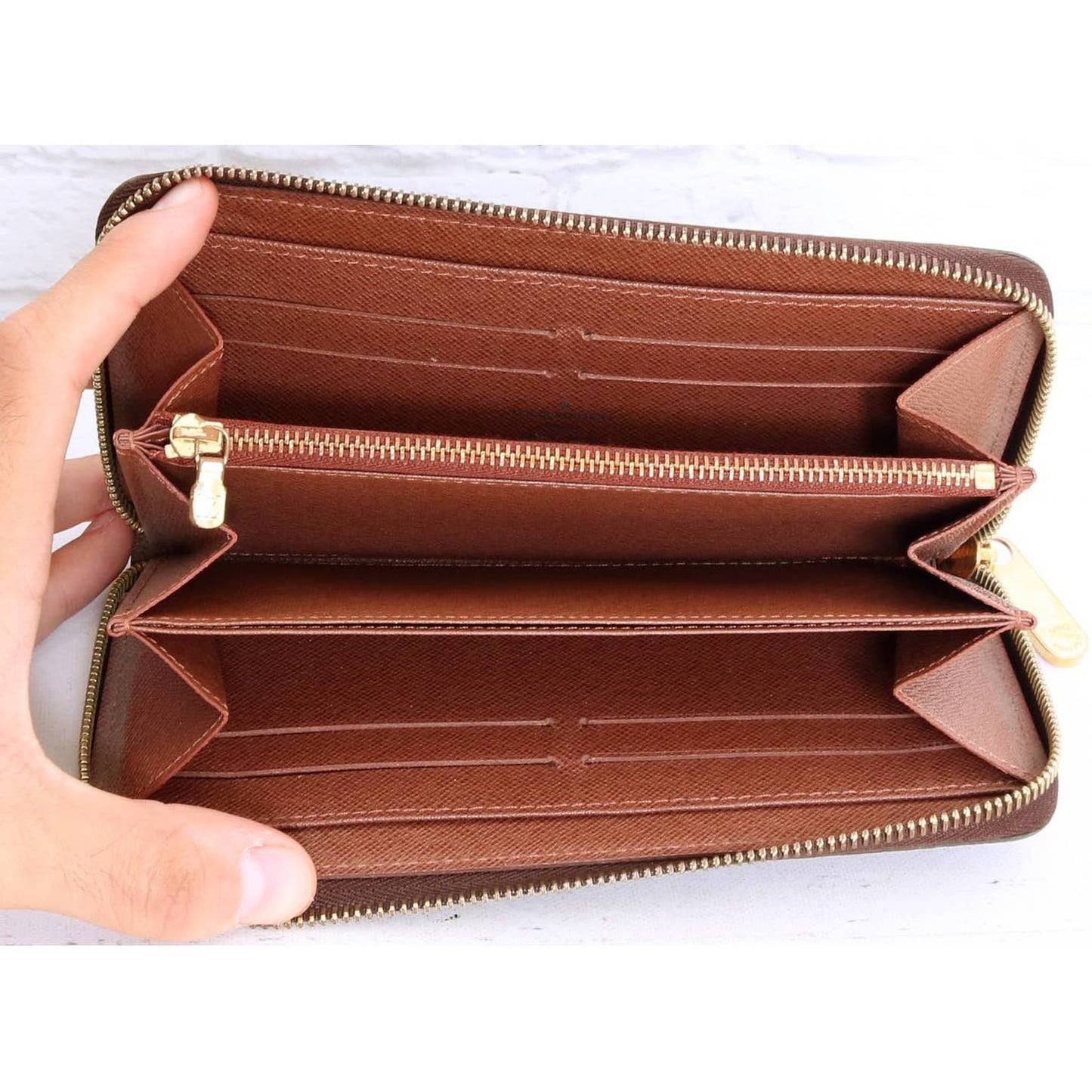 Louis Vuitton Zippy Wallet Monogram Brown