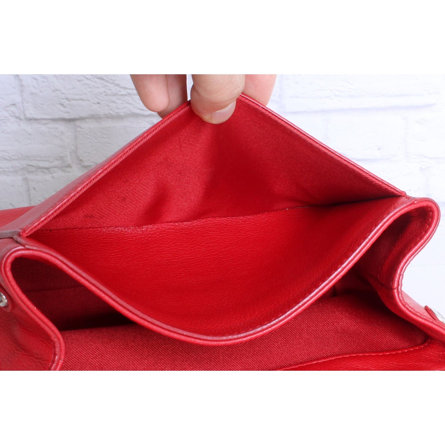 Louis Vuitton Lockme II BB Red Calfskin Leather Crossbody Chain Purse