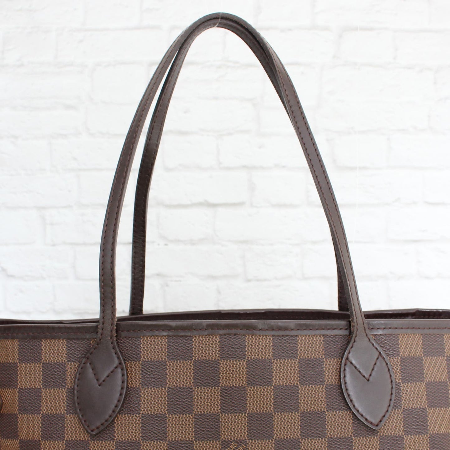 Louis Vuitton Neverfull MM Damier Ebene with Cherry Interior