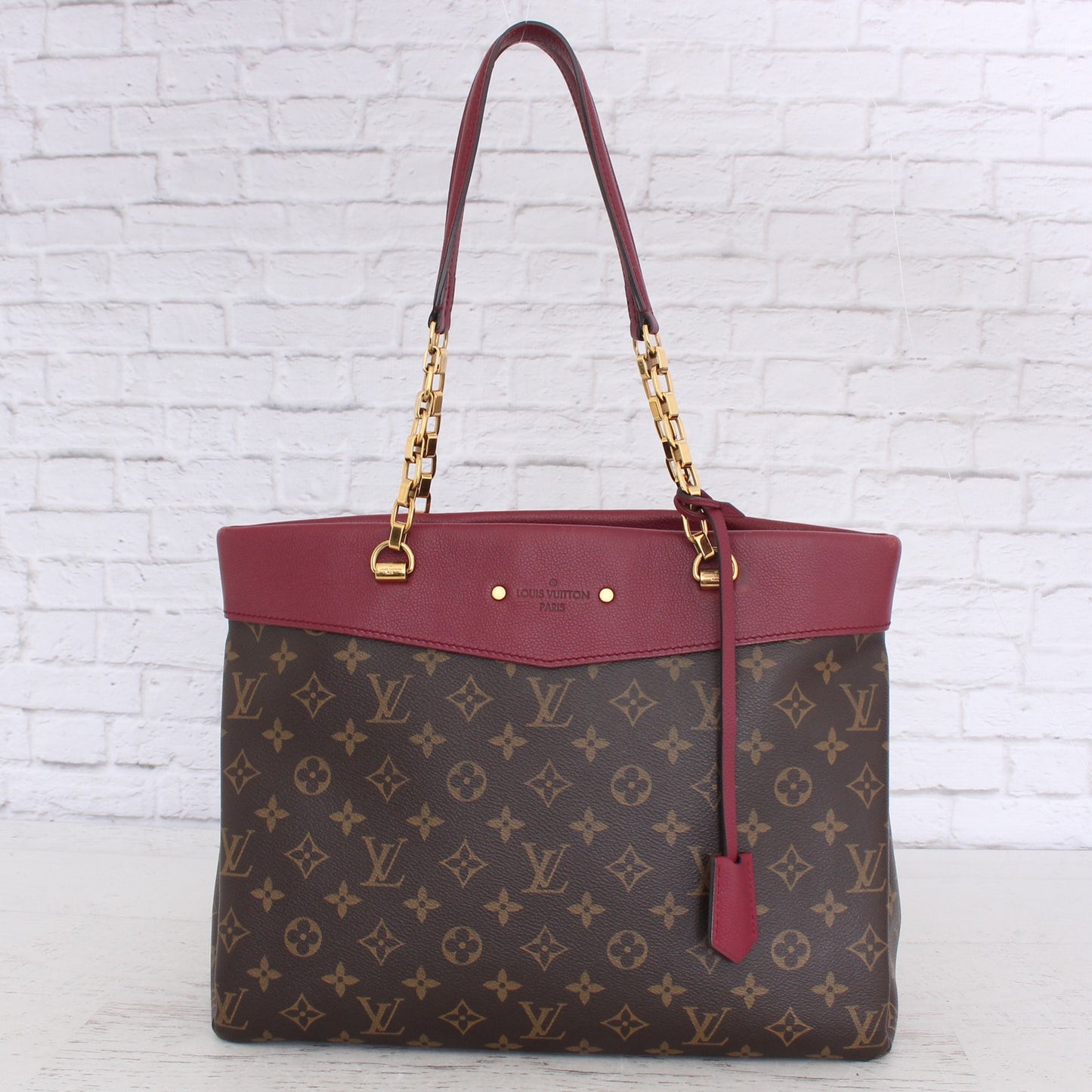 Louis Vuitton Pallas Shopper Monogram Purple Leather Shoulder Bag