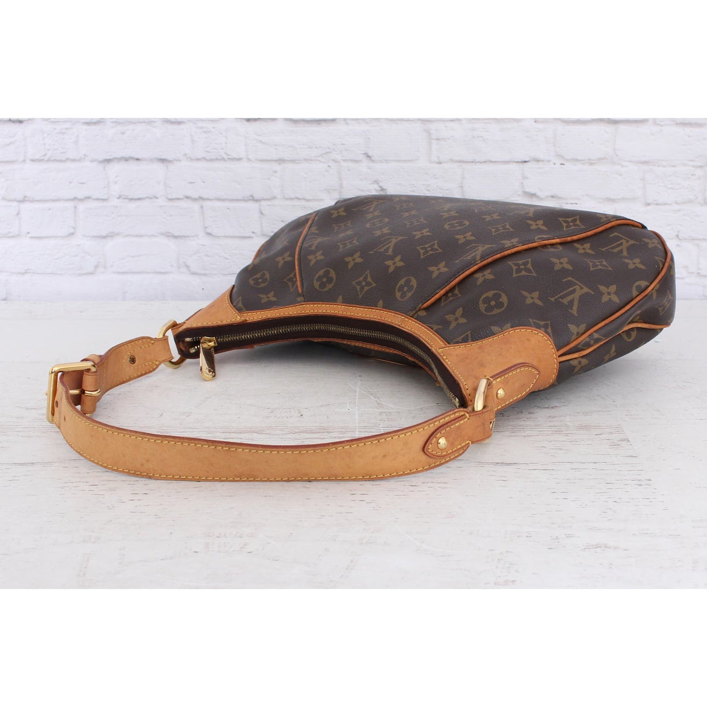 Louis Vuitton Thames GM Monogram