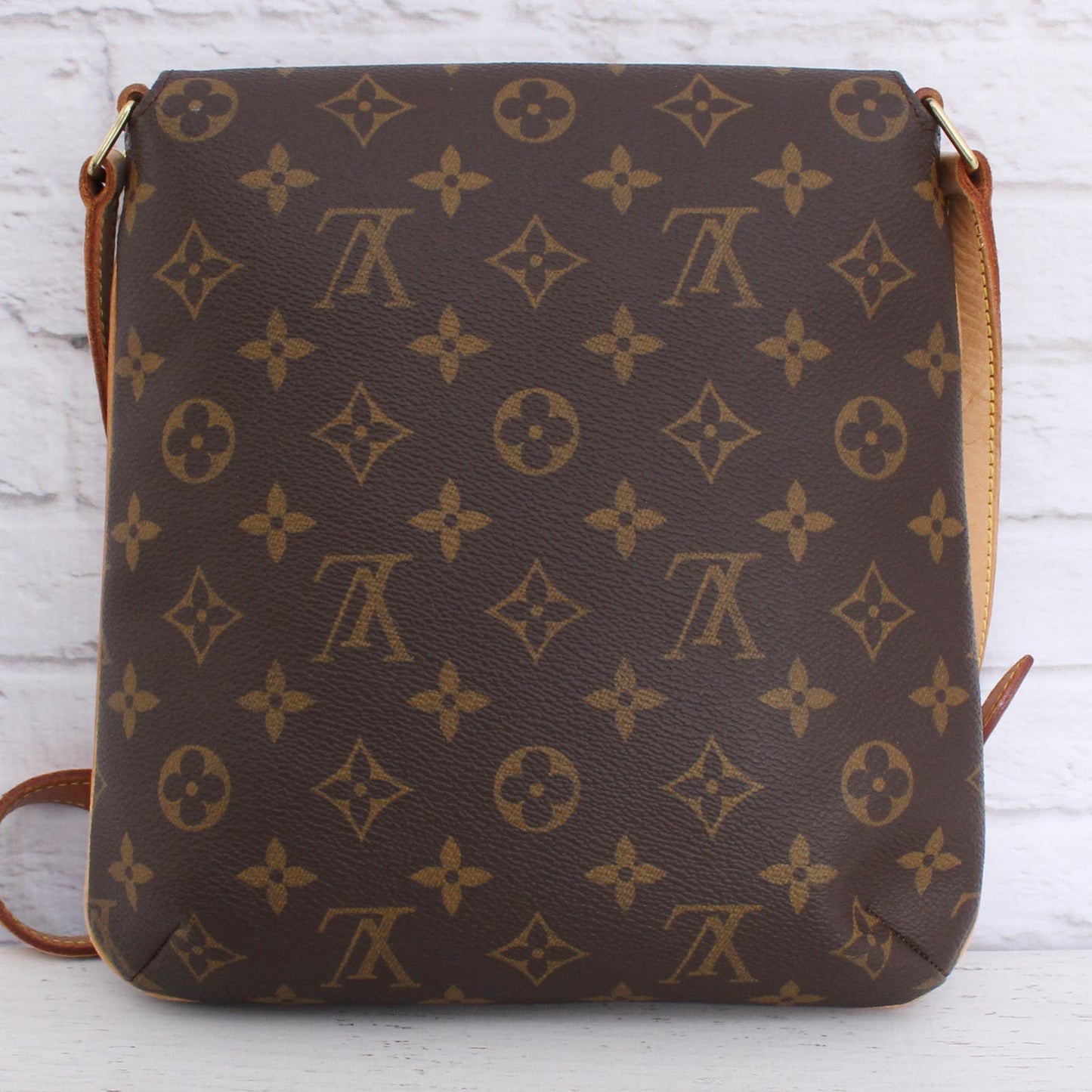 Louis Vuitton Musette Salsa PM Monogram Crossbody Purse Messenger Bag