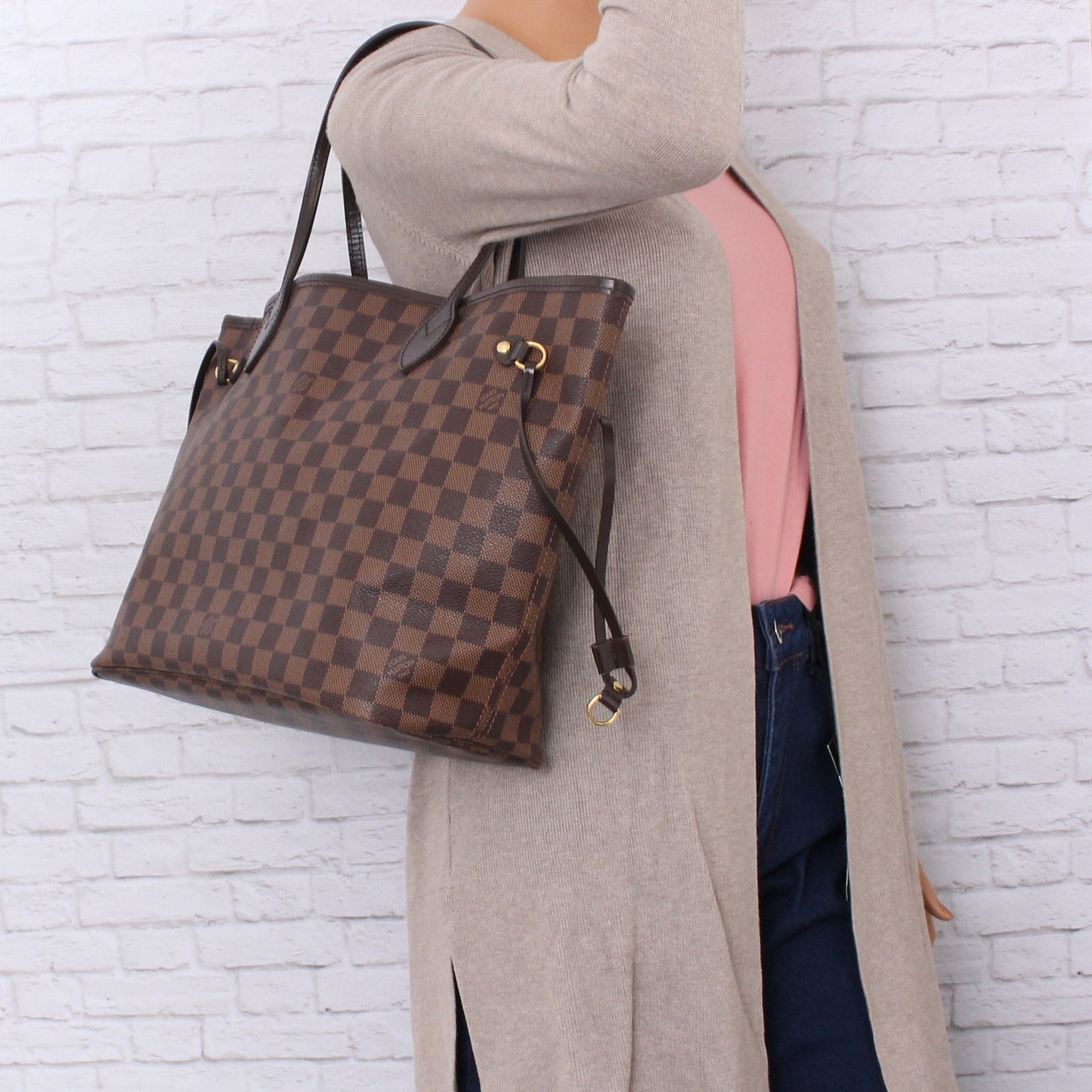 Louis Vuitton Neverfull MM Damier Ebene Leather Bag