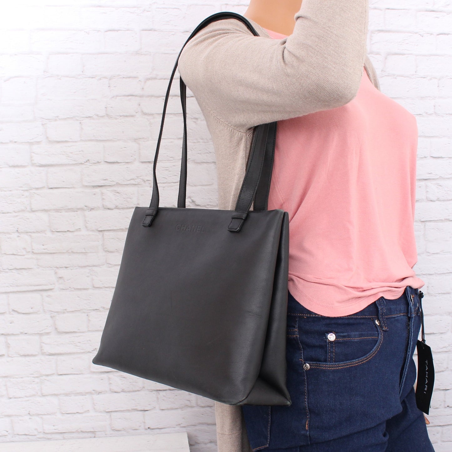 Chanel Tote Bag Black Leather Shoulder Handbag Purse A3587