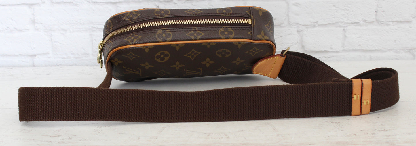 Louis Vuitton Pochette Monogram Bumbag Great Condition