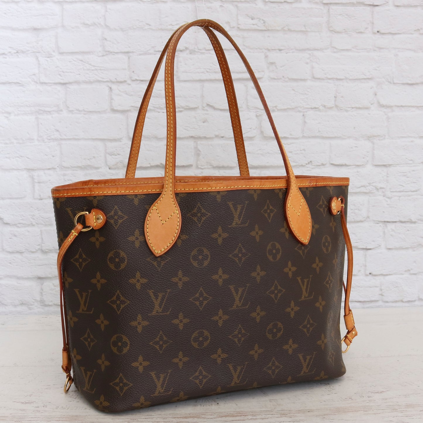 Louis Vuitton Neverfull PM Monogram Tote Shoulder Bag