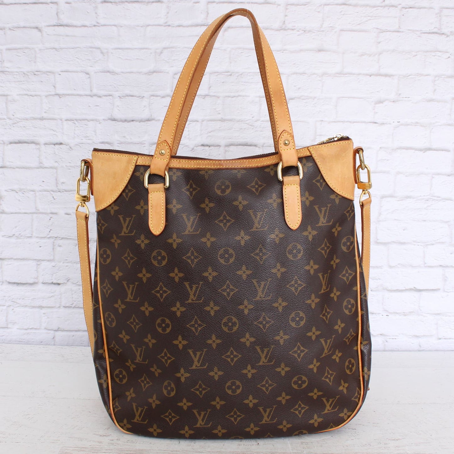 Louis Vuitton Odeon GM Monogram Crossbody