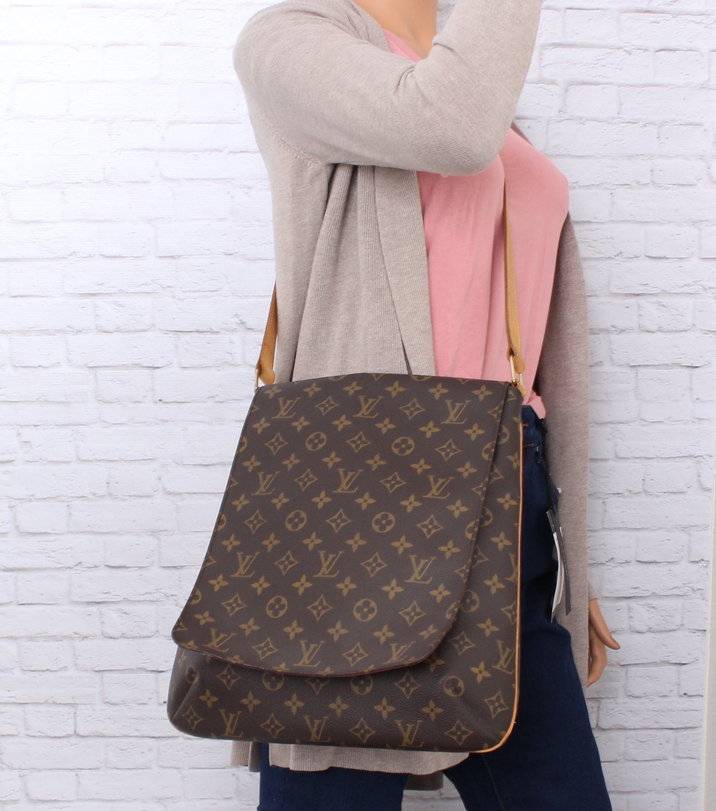 Louis Vuitton Musette GM Large Crossbody Shoulder Monogram Messenger