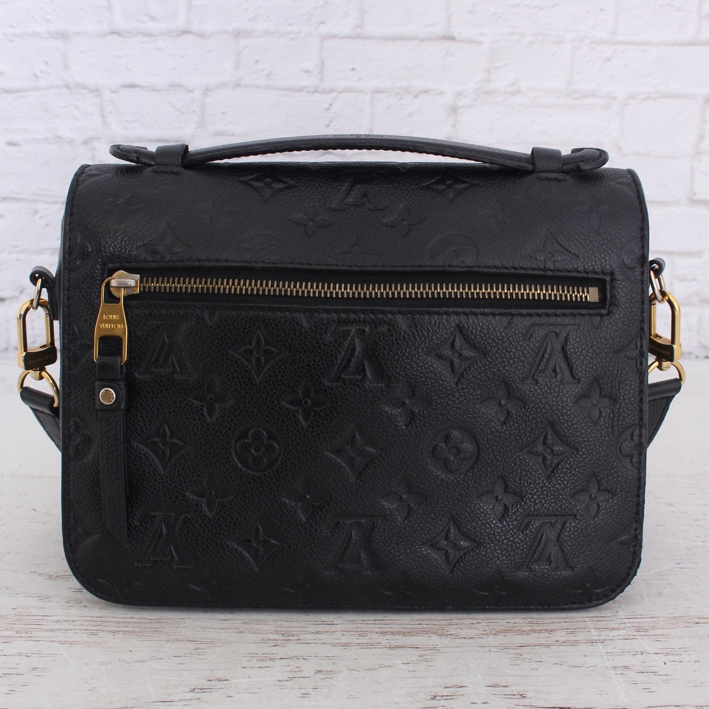 Louis Vuitton Pochette Metis Black Empreinte