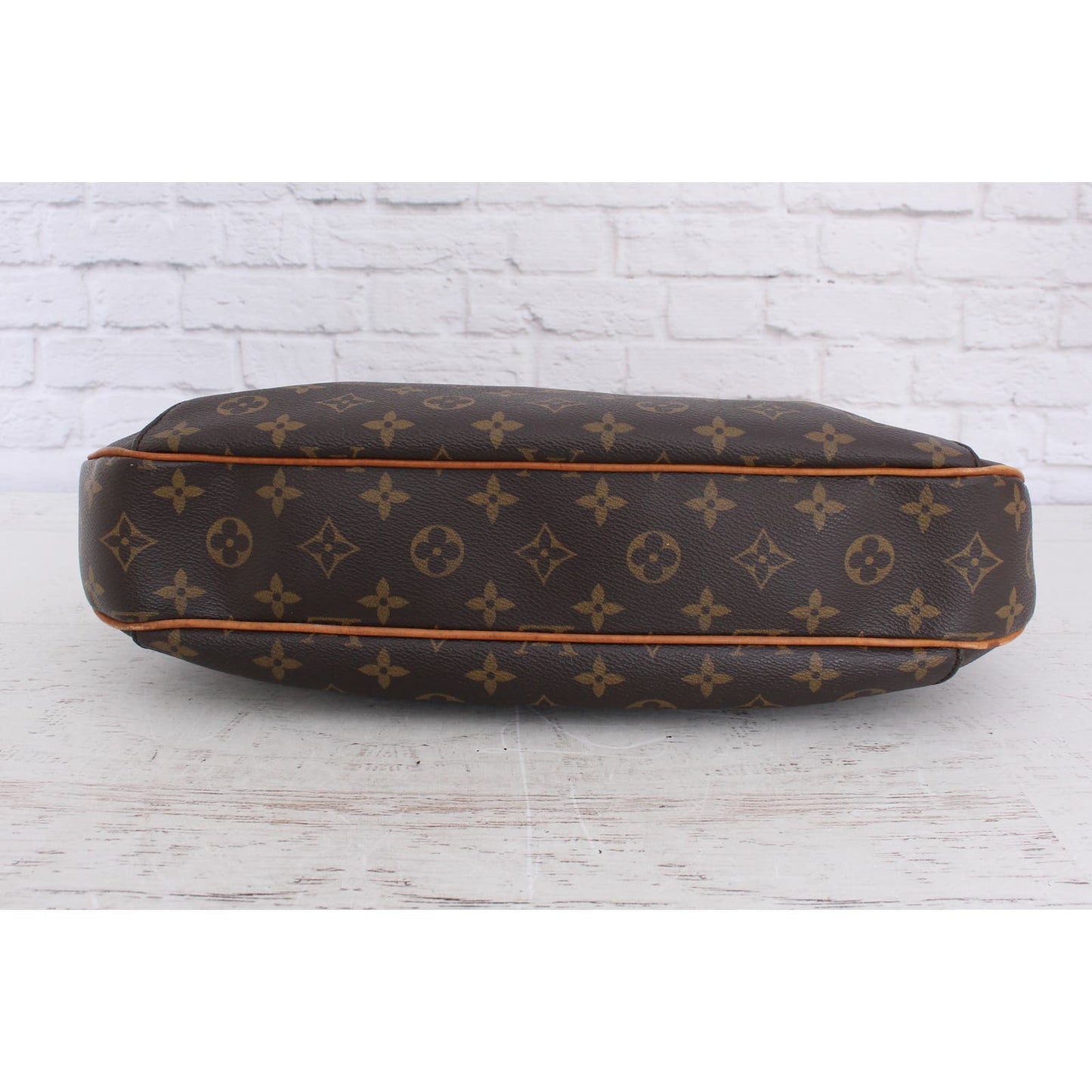 Louis Vuitton Thames GM Monogram