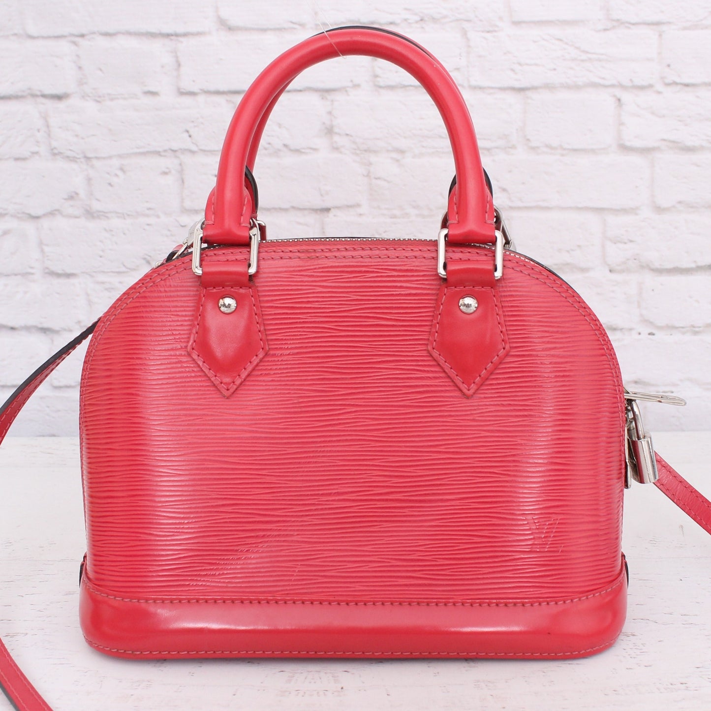 Louis Vuitton Alma BB Pink Epi Crossbody Leather Satchel Handbag A2664
