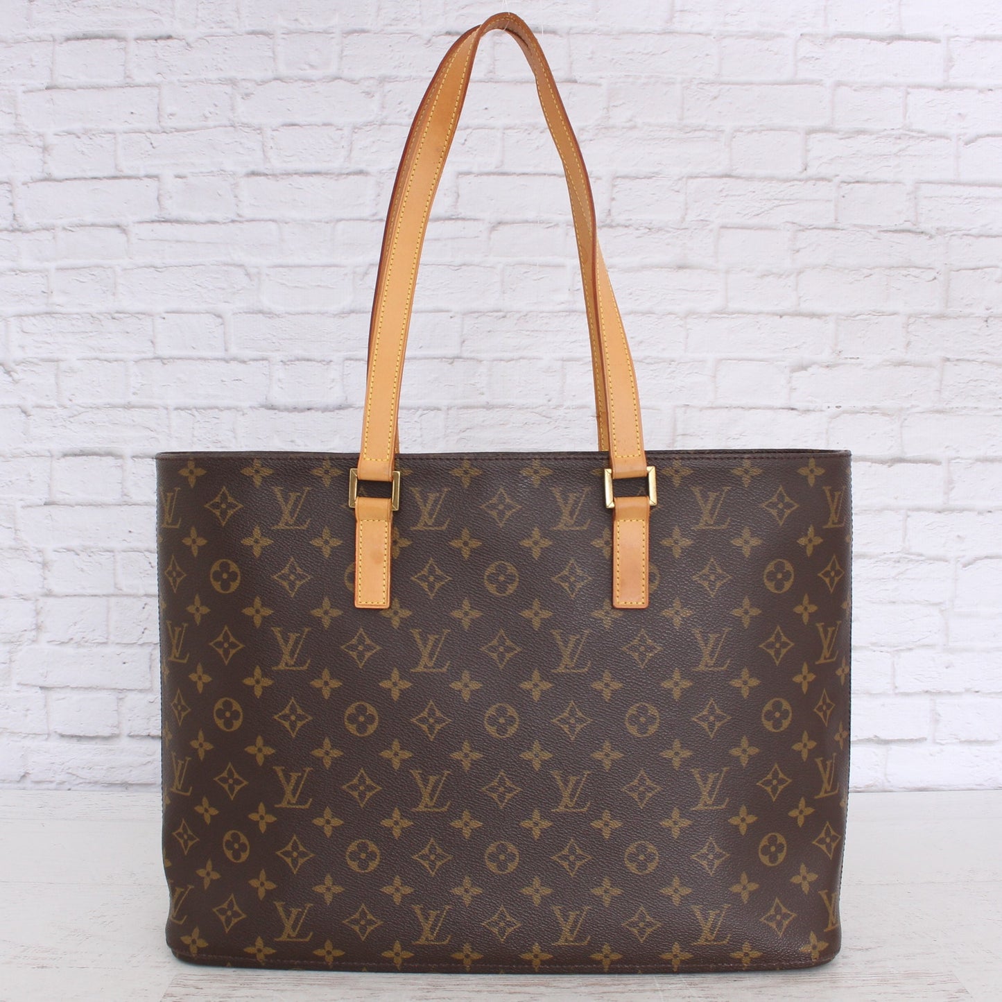 Louis Vuitton Luco Monogram Tote