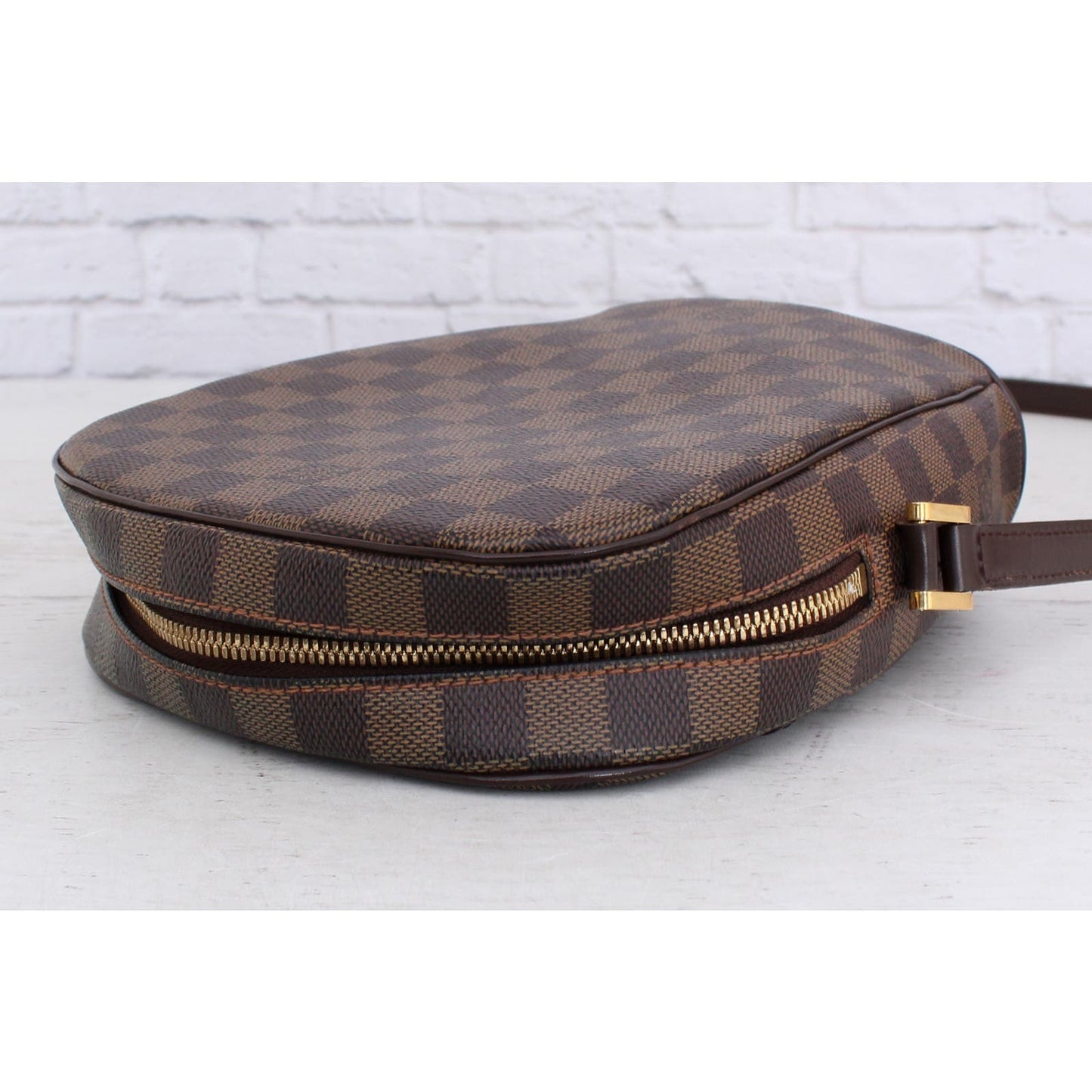 Louis Vuitton Ipanema PM Damier Ebene Crossbody Purse Messenger Brown