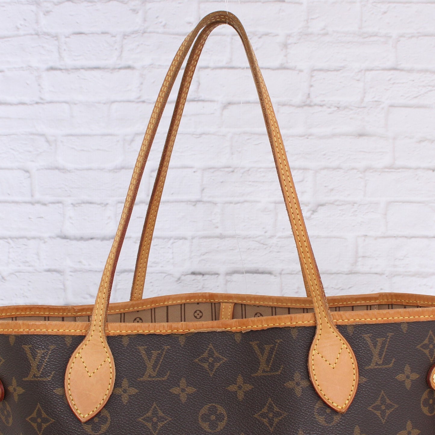 Louis Vuitton Neverfull MM Monogram Shoulder Bag Tote