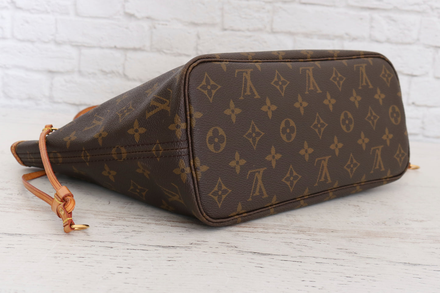 Louis Vuitton Neverfull PM Monogram Tote Shoulder Bag