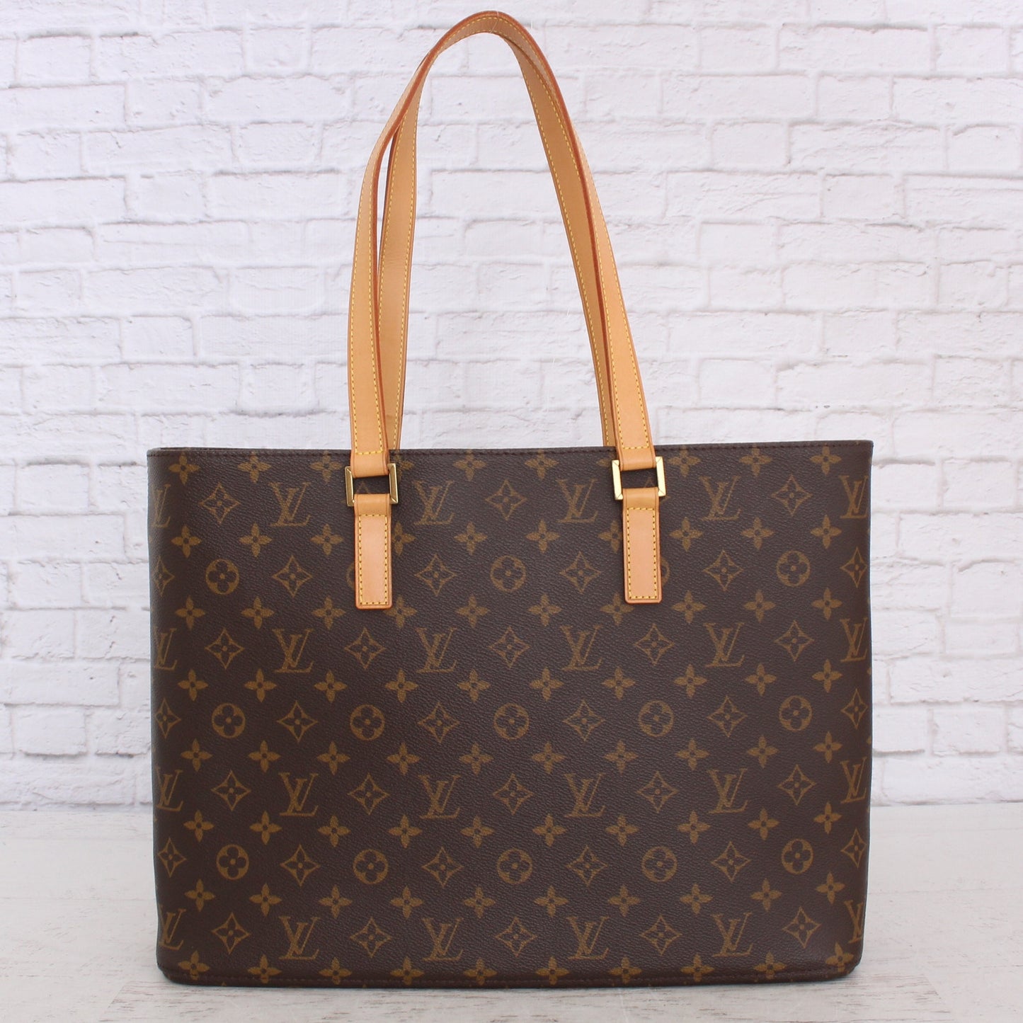 Louis Vuitton Luco Monogram Tote