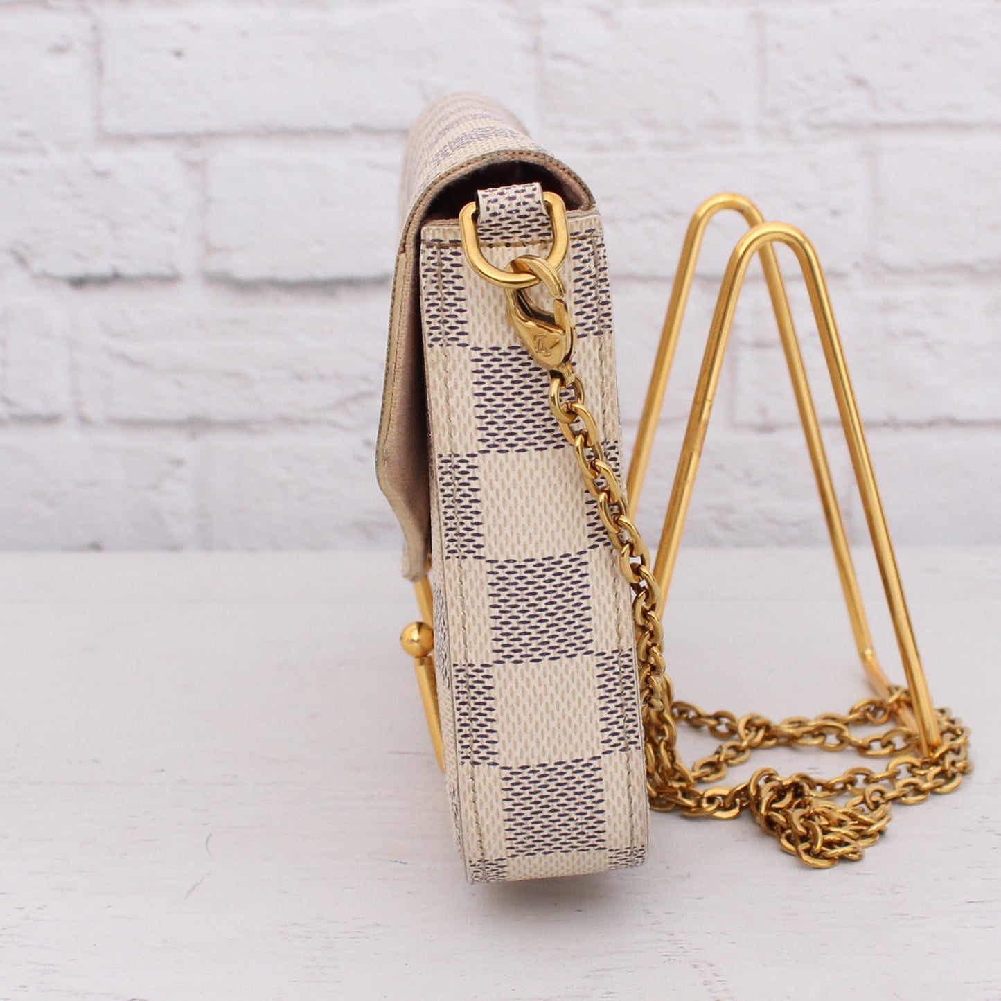Louis Vuitton Pochette Felice Damier Azur Crossbody Shoulder Handbag Brown A4354
