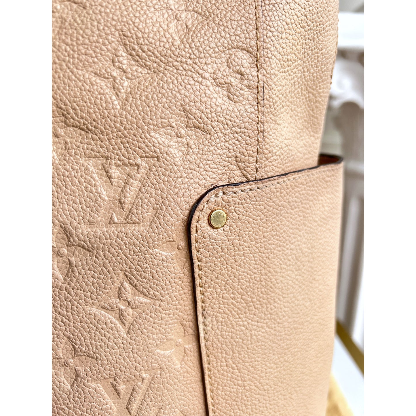 Louis Vuitton Bagatelle Beige Empreinte Shoulder Bag