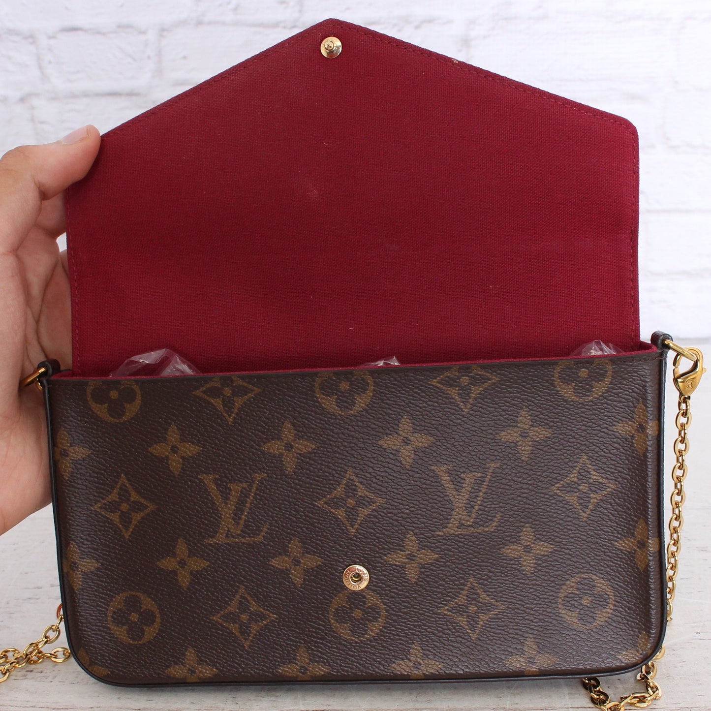 Louis Vuitton Pochette Felice Monogram Crossbody