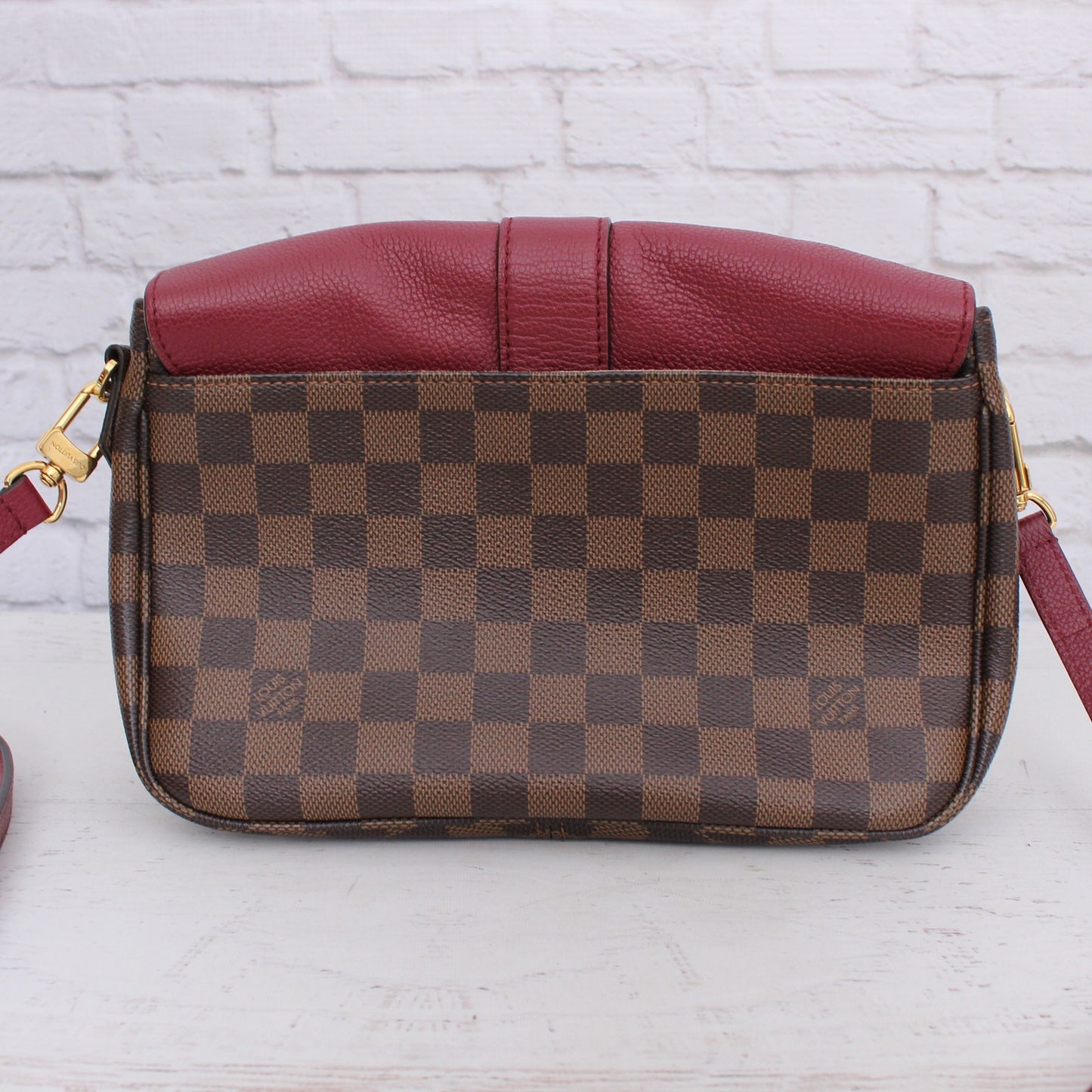 Louis Vuitton Clapton PM Damier Ebene Brown Crossbody Shoulder Purse C0007