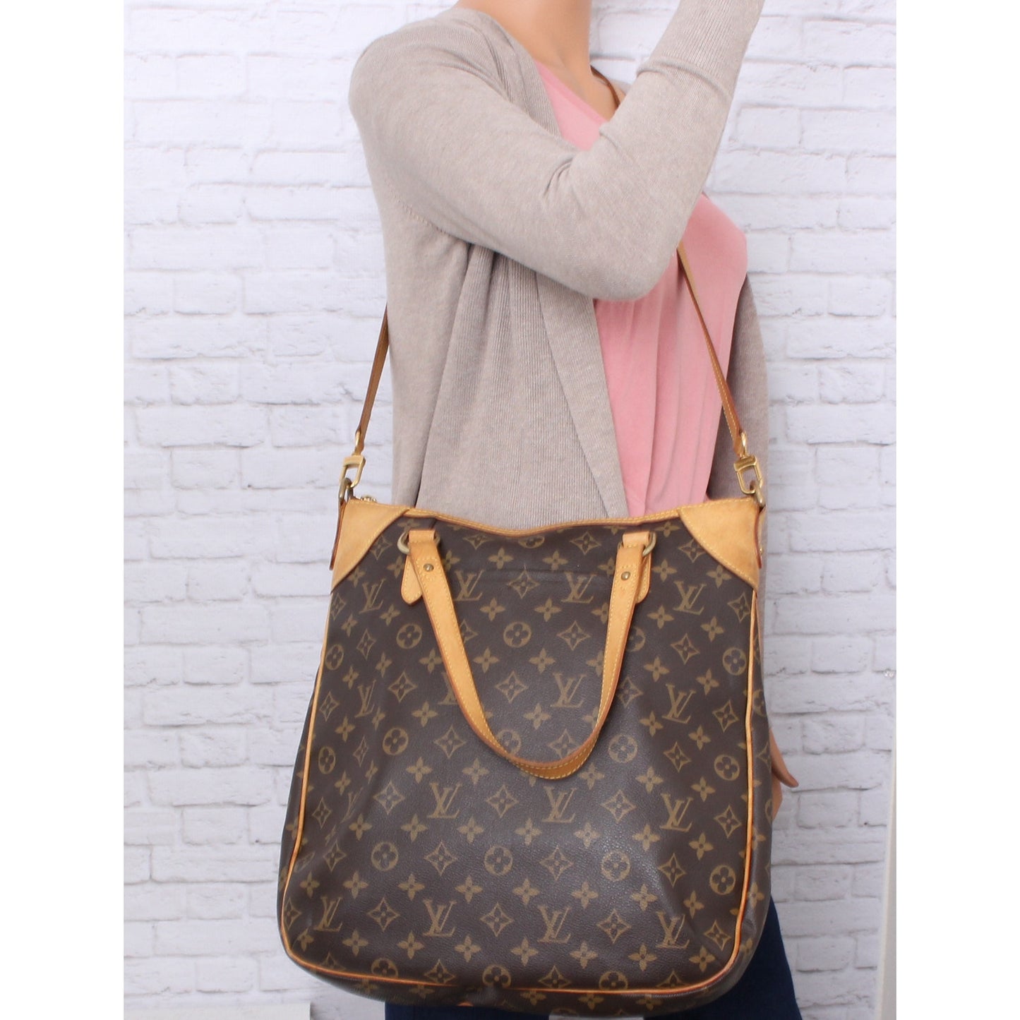 Louis Vuitton Odeon GM Monogram Crossbody Shoulder Handbag Messenger