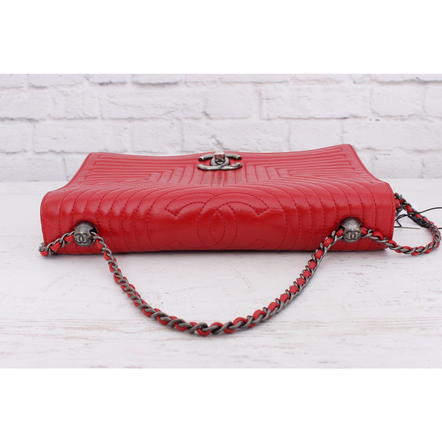 Chanel Paris-Seoul CC Full Flap Red Lambskin Leather Shoulder Handbag A4670