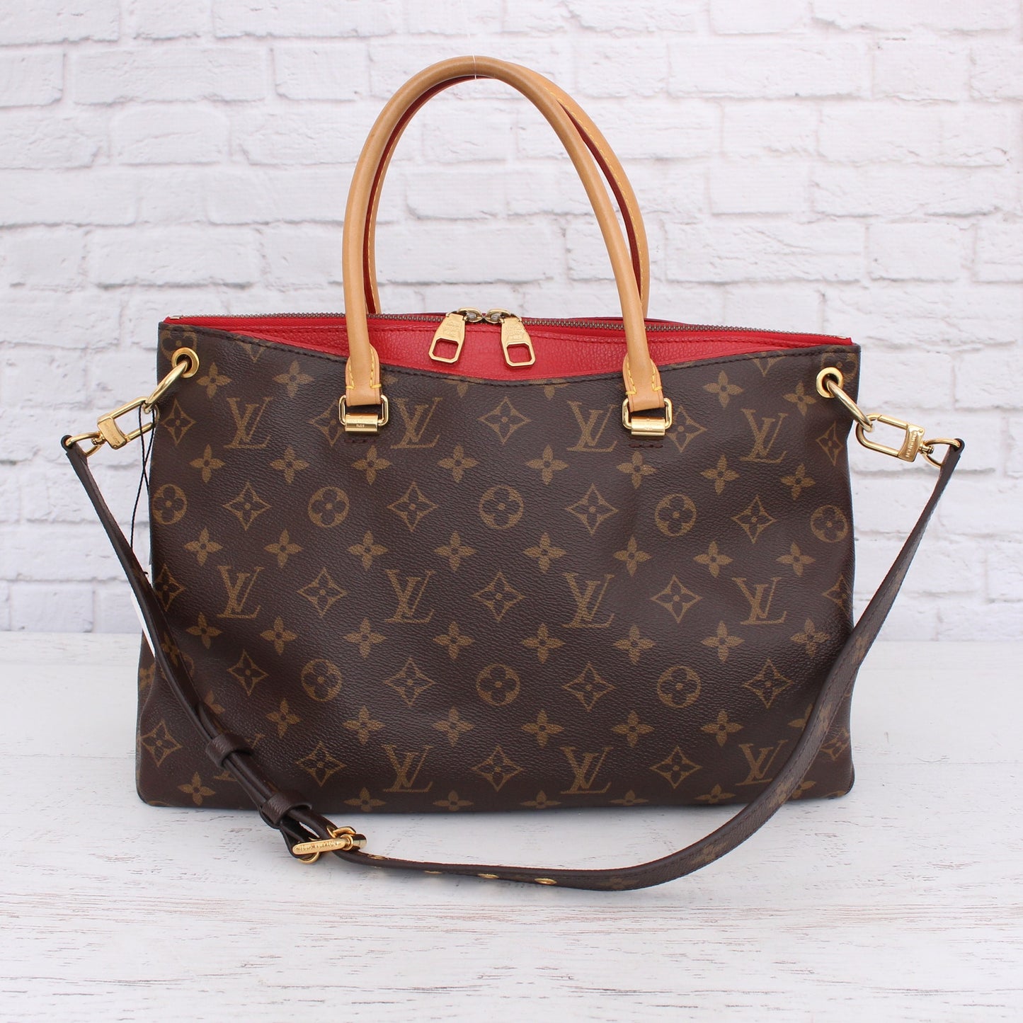 Louis Vuitton Pallas Cerise MM Monogram Shoulder Brown Satchel Purse Tote A3530