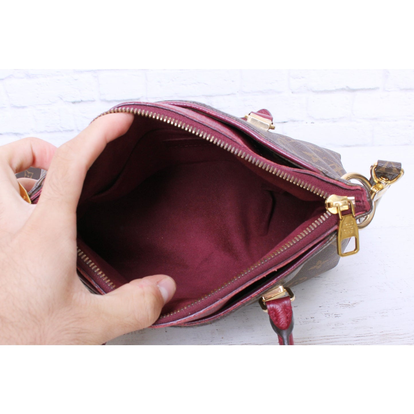 Louis Vuitton Pallas BB Monogram Raisin Satchel Crossbody Purse Tote A5089