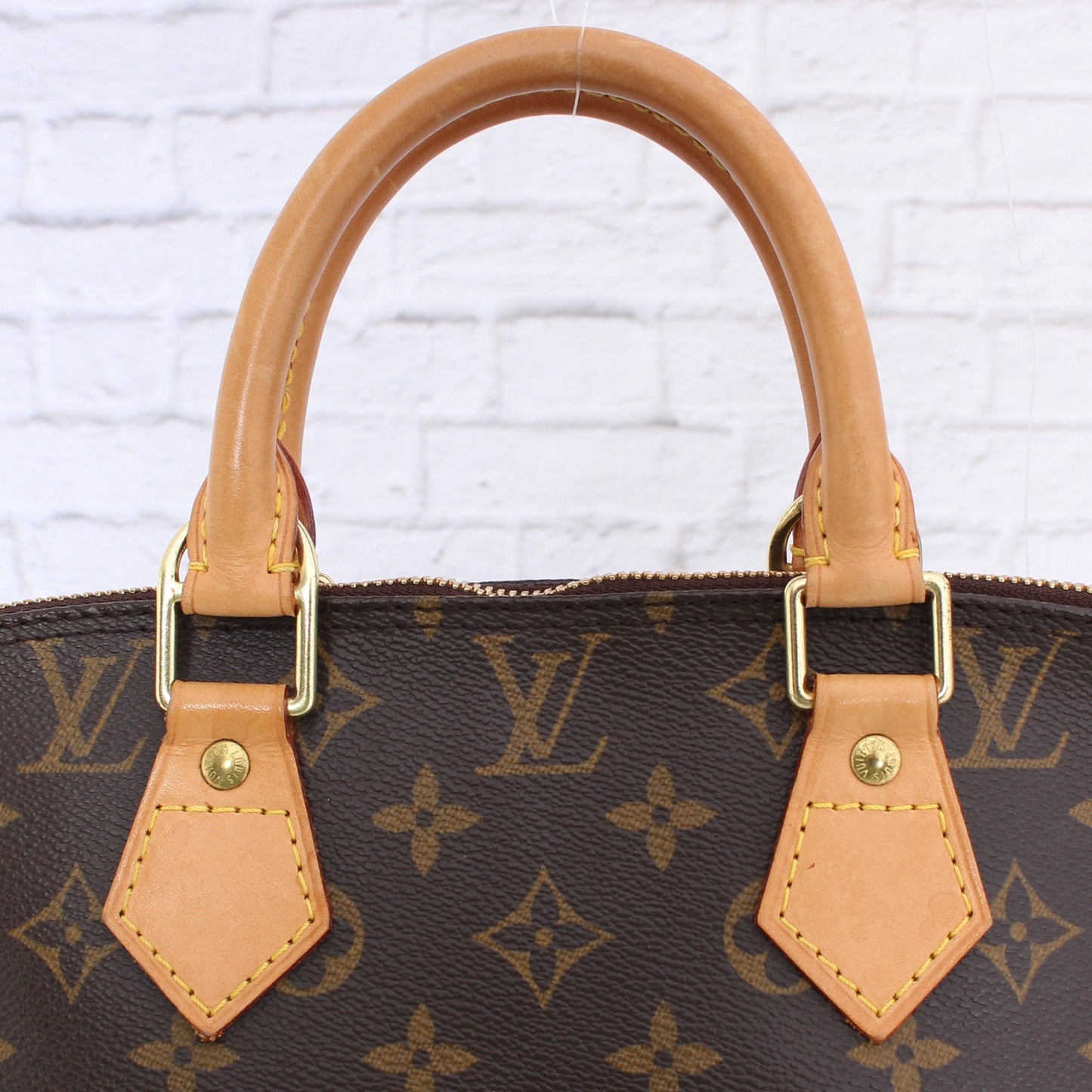 Louis Vuitton Alma MM Monogram Satchel Brown Leather Handbag Bag Tote