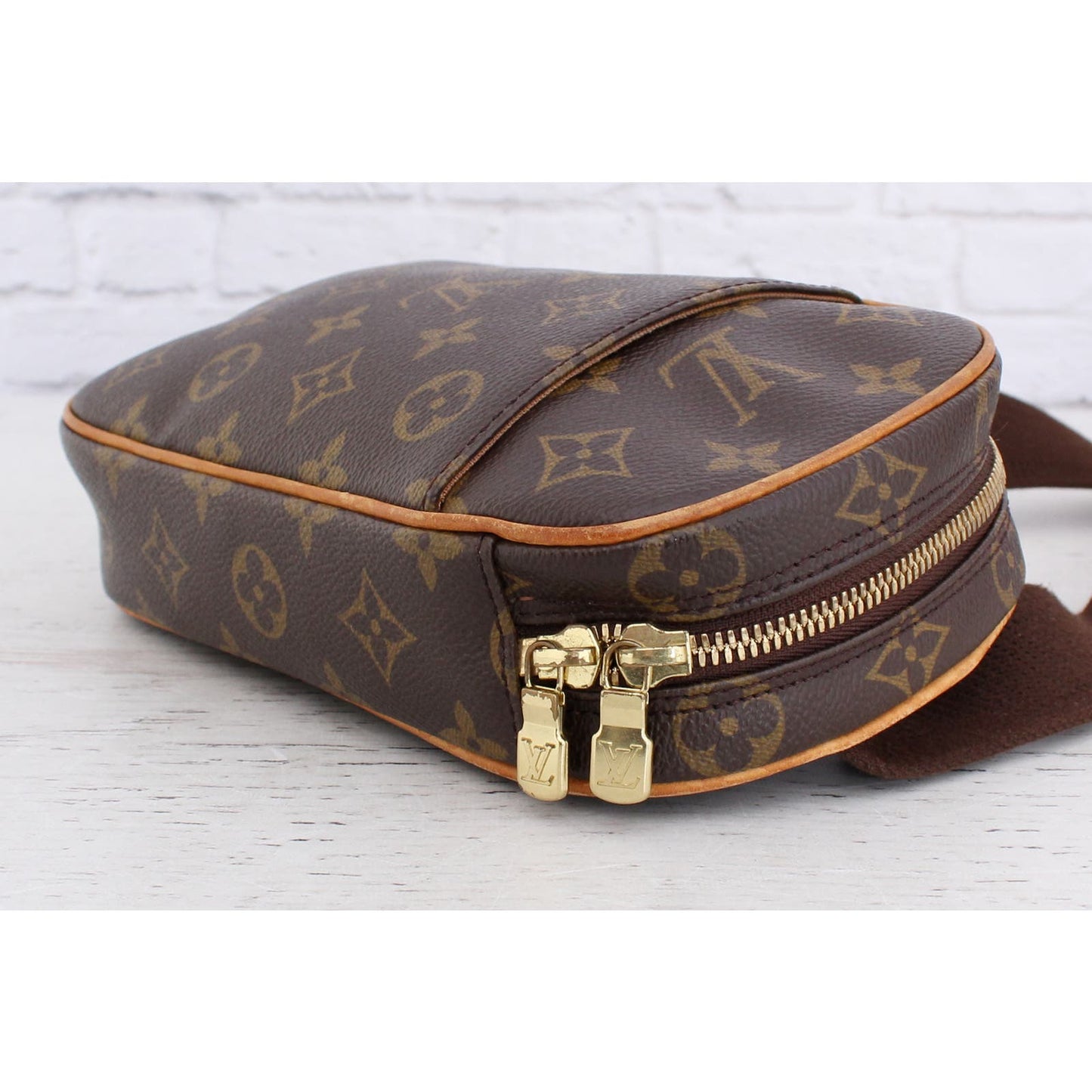 Louis Vuitton Pochette Gange Monogram Bumbag Belt Waist Crossbody LV