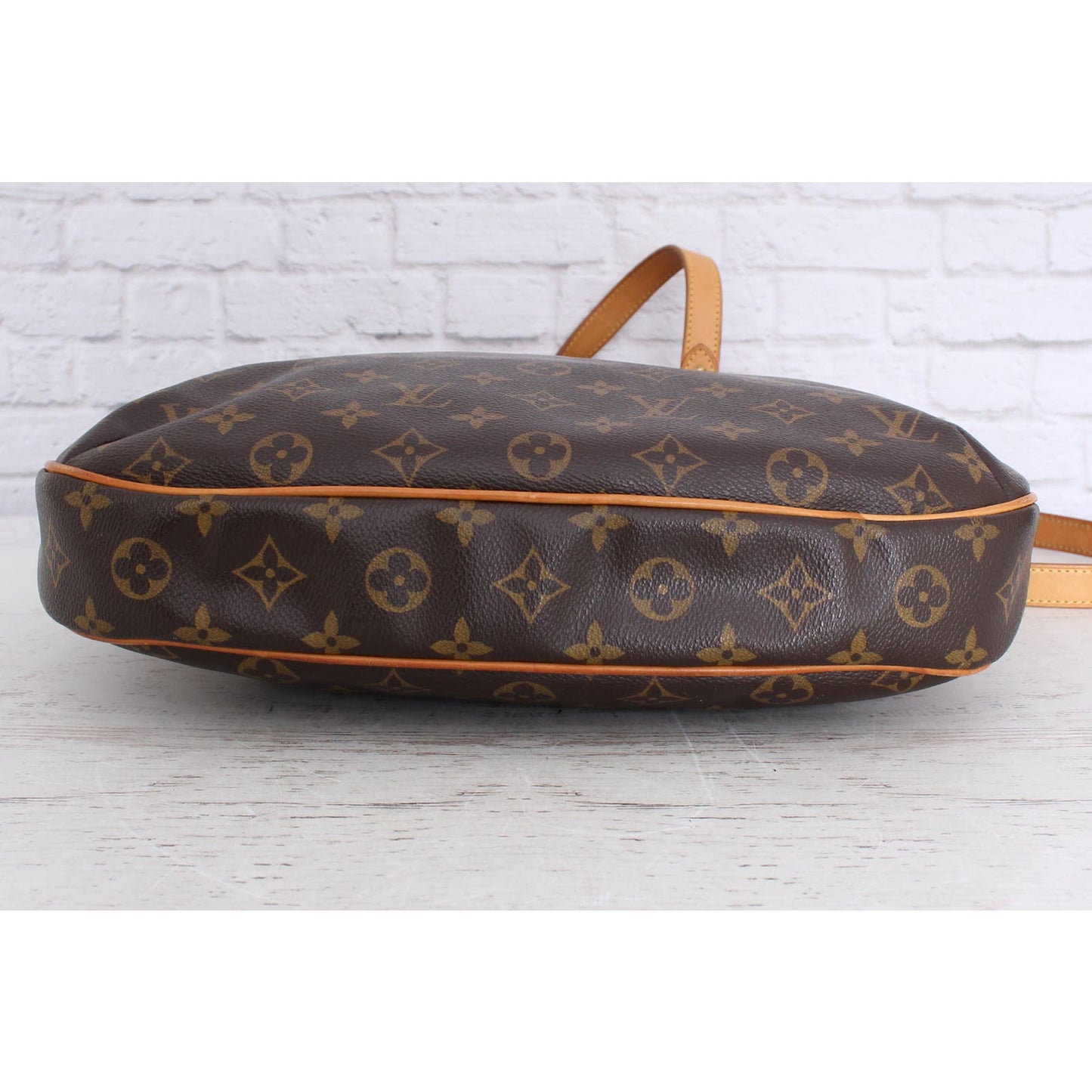 Louis Vuitton Odeon GM Monogram Crossbody